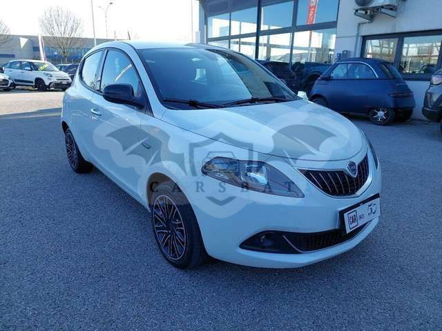 Lancia Ypsilon 2022