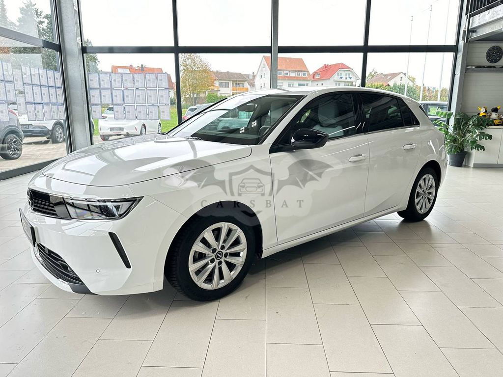 Opel Astra 2022