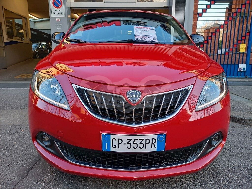 Lancia Ypsilon 2023