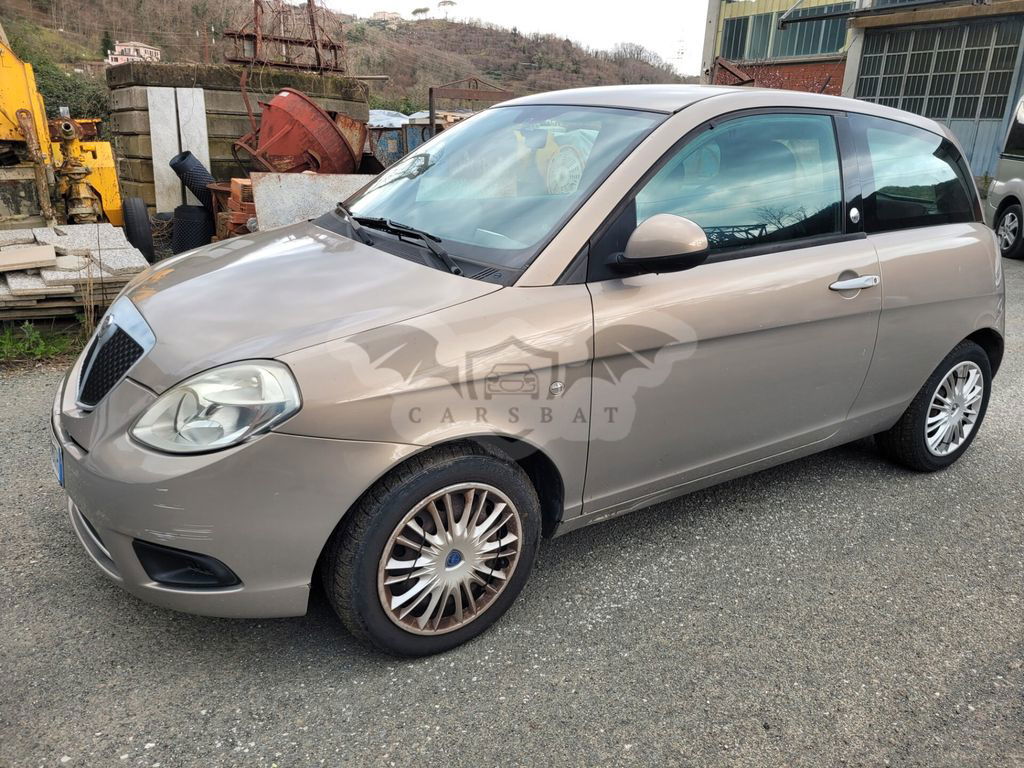 Lancia Ypsilon 2010