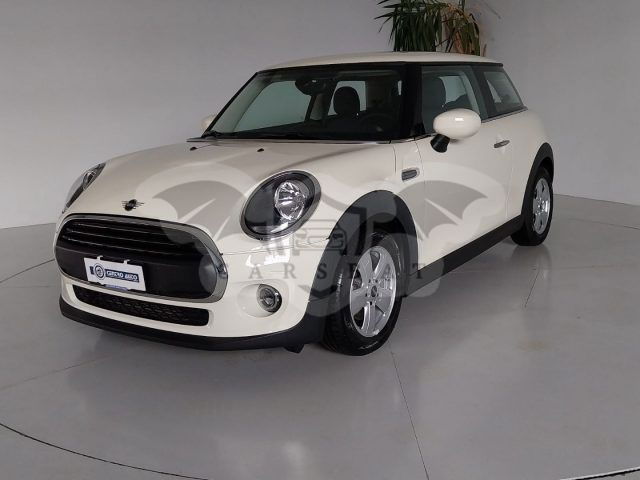 Mini One 2021