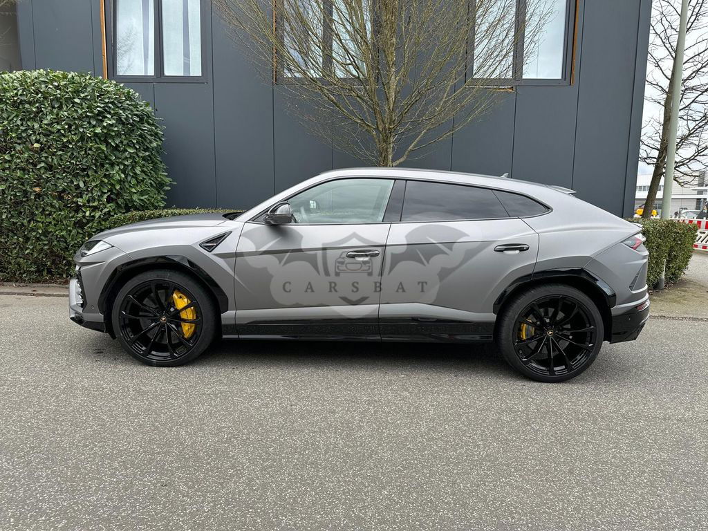 Lamborghini Urus 2021