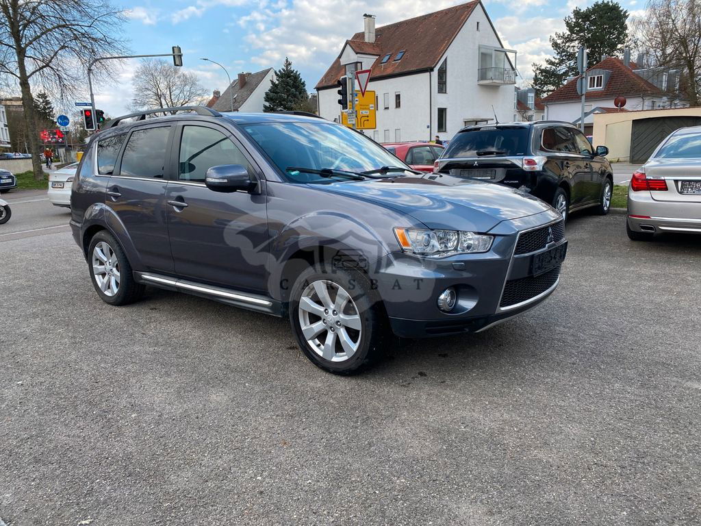 Mitsubishi Outlander 2012