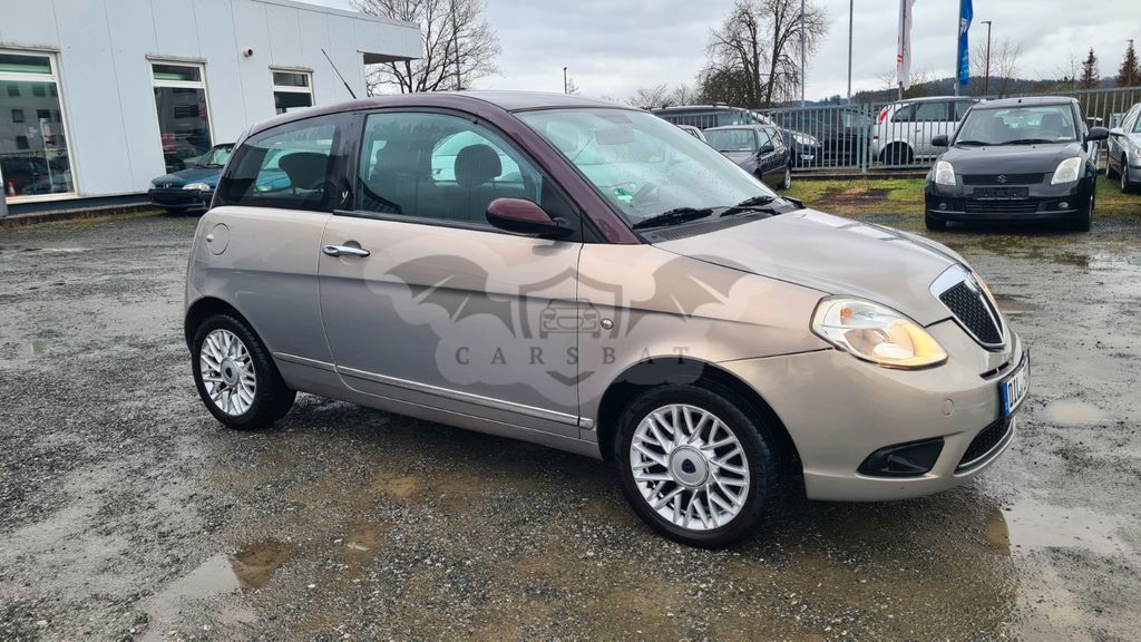 Lancia Ypsilon 2009
