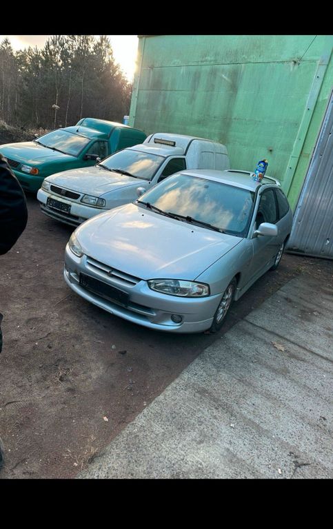 Mitsubishi Colt 2003