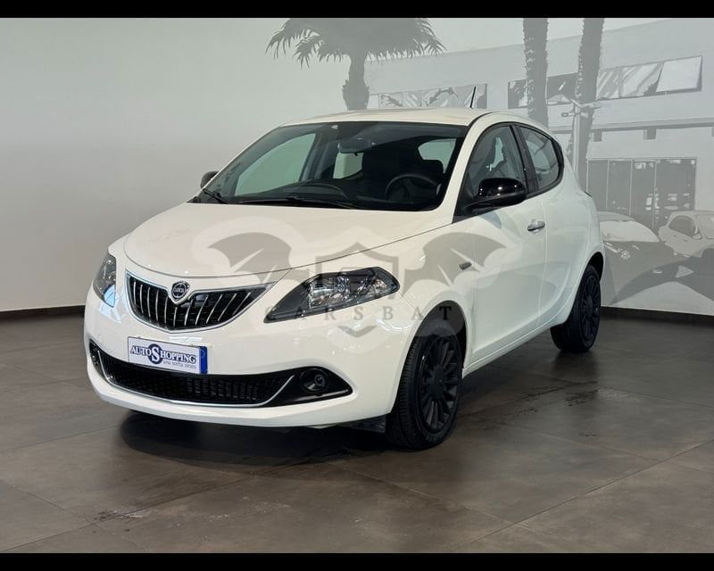 Lancia Ypsilon 2022
