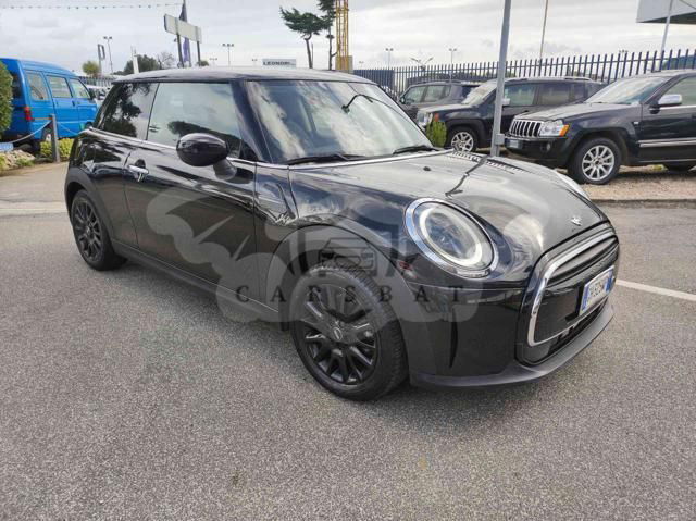 Mini One 2022