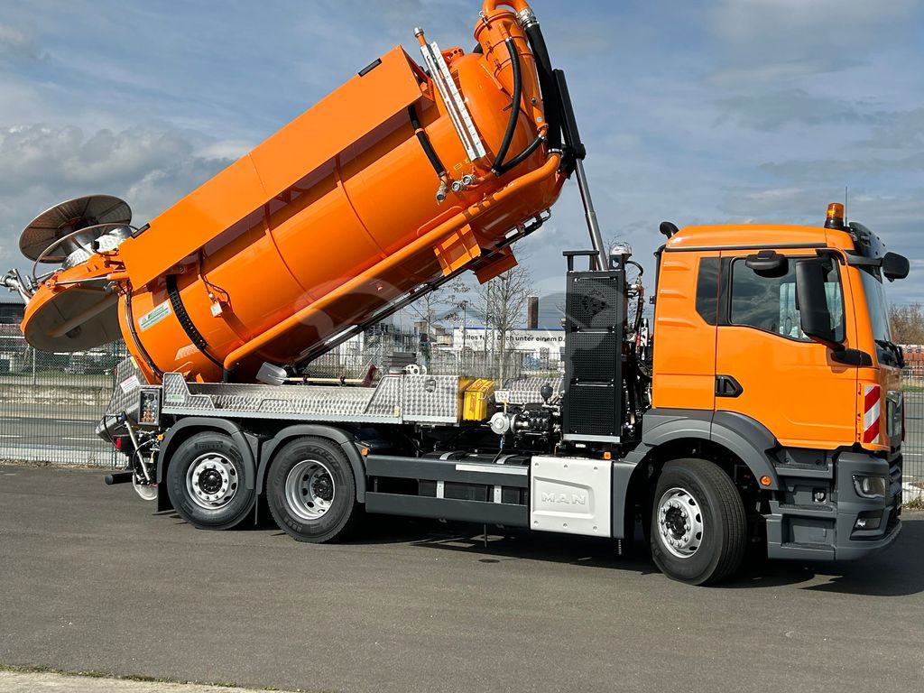 MAN TGX 2024