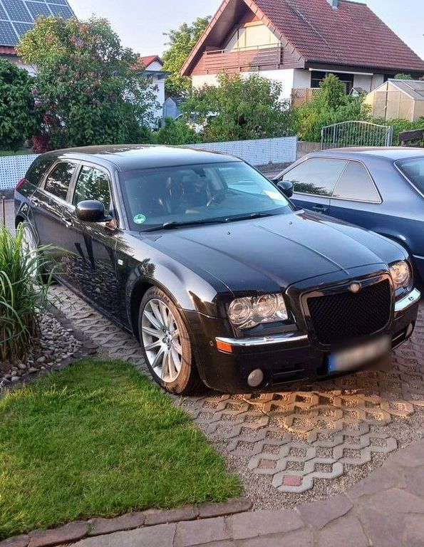 Chrysler 300C 2010