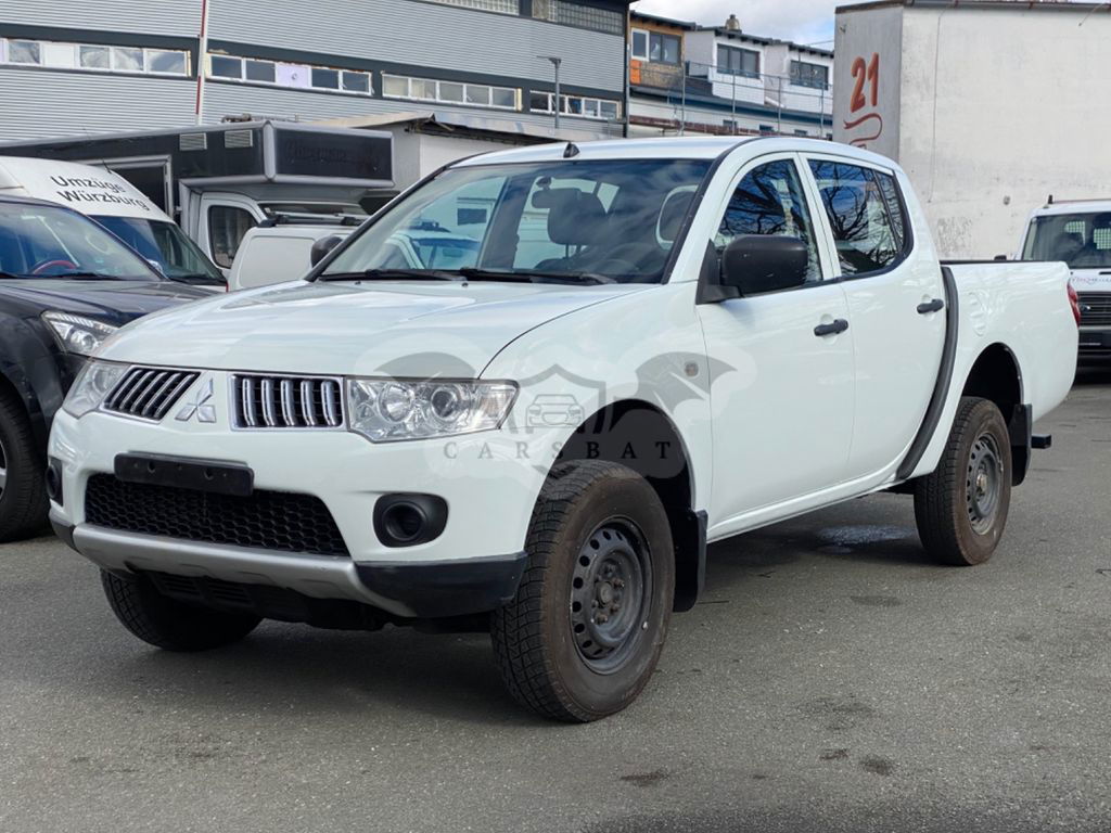 Mitsubishi L200 2011