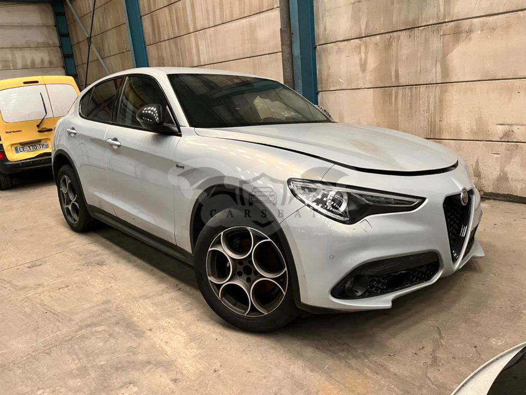 Alfa Romeo Stelvio 2021