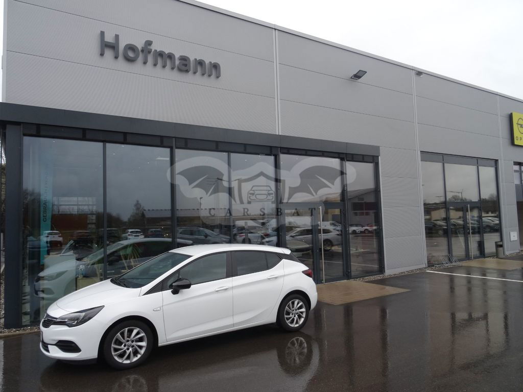 Opel Astra 2021