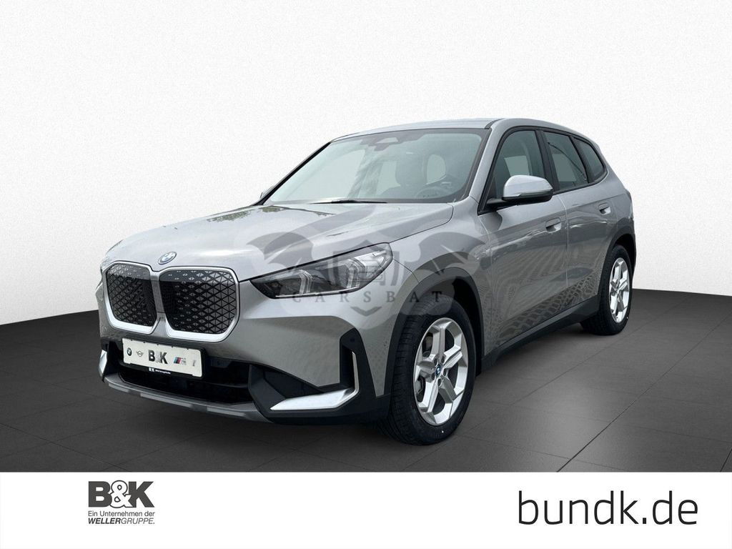 BMW iX1 2024