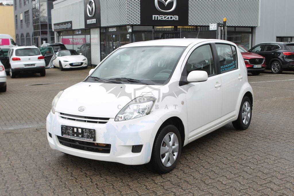 Daihatsu Sirion 2011