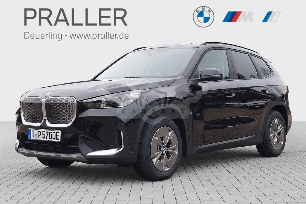 BMW iX1 2024