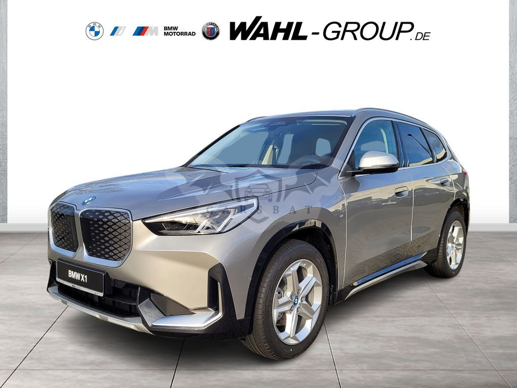 BMW iX1 2024