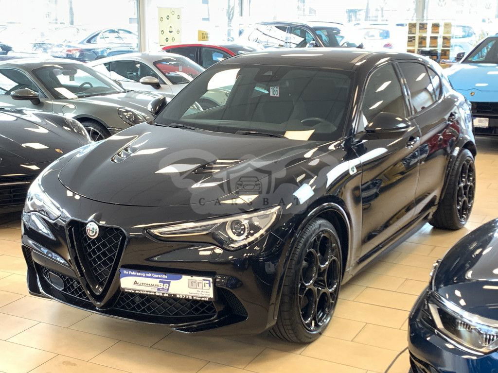 Alfa Romeo Stelvio 2021
