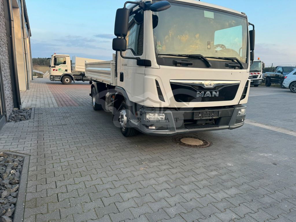 MAN M2000 2015