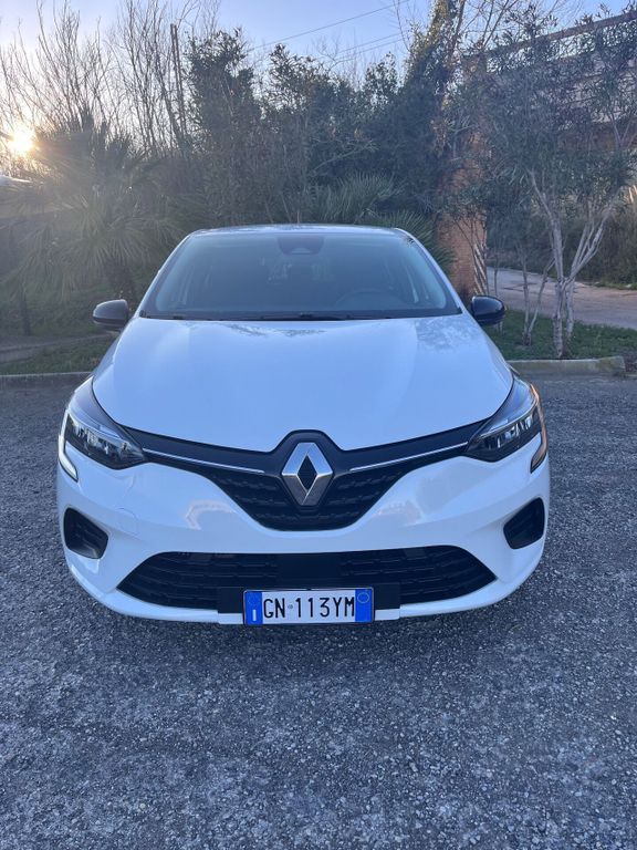 Renault Clio 2023