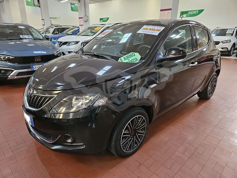 Lancia Ypsilon 2022