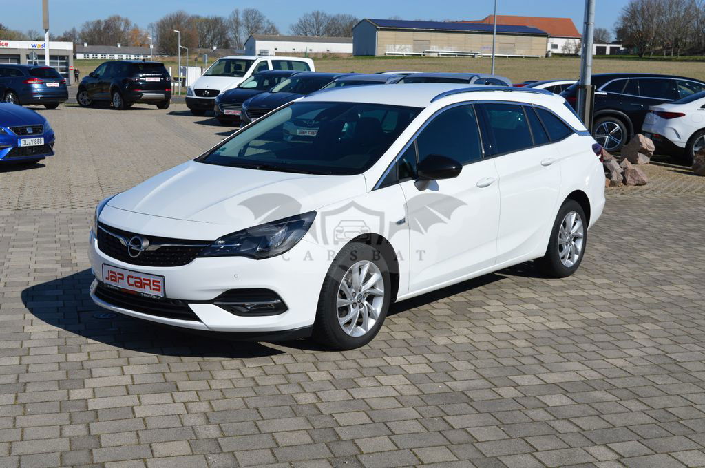 Opel Astra 2022