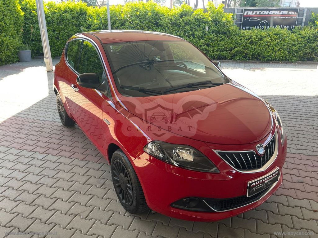 Lancia Ypsilon 2022