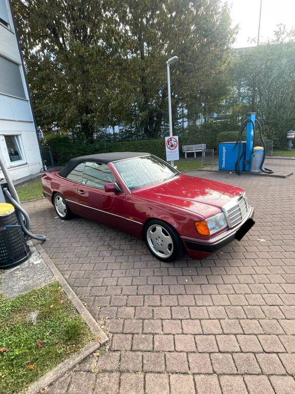 Mercedes-Benz CE 300 1993