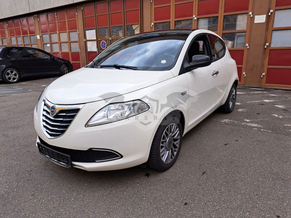 Lancia Ypsilon 2012