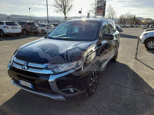 Mitsubishi Outlander 2016