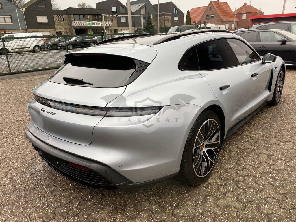 Porsche Taycan 2023