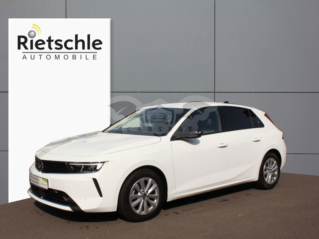 Opel Astra 2022