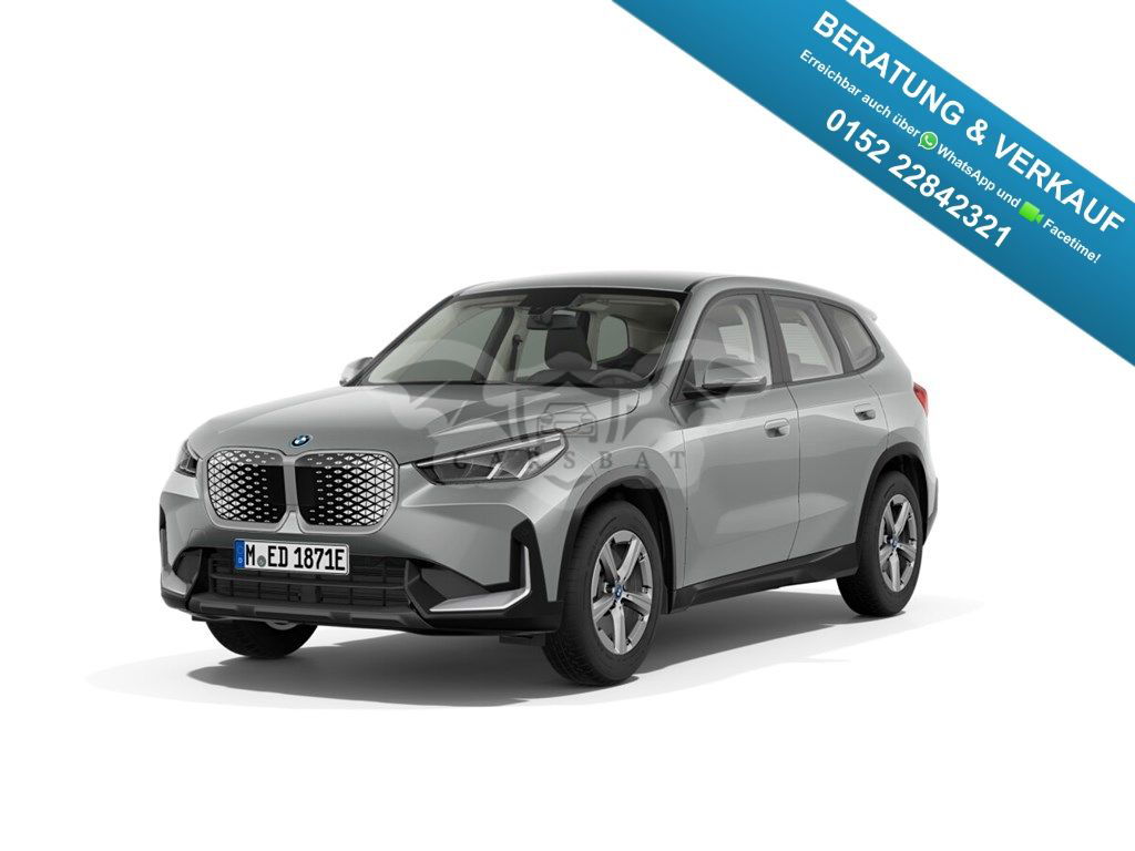 BMW iX1 2024