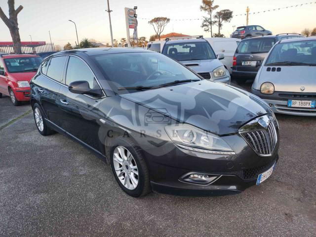 Lancia Delta 2011
