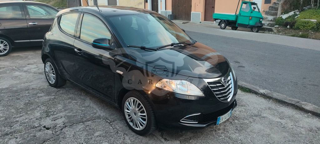 Lancia Ypsilon 2014