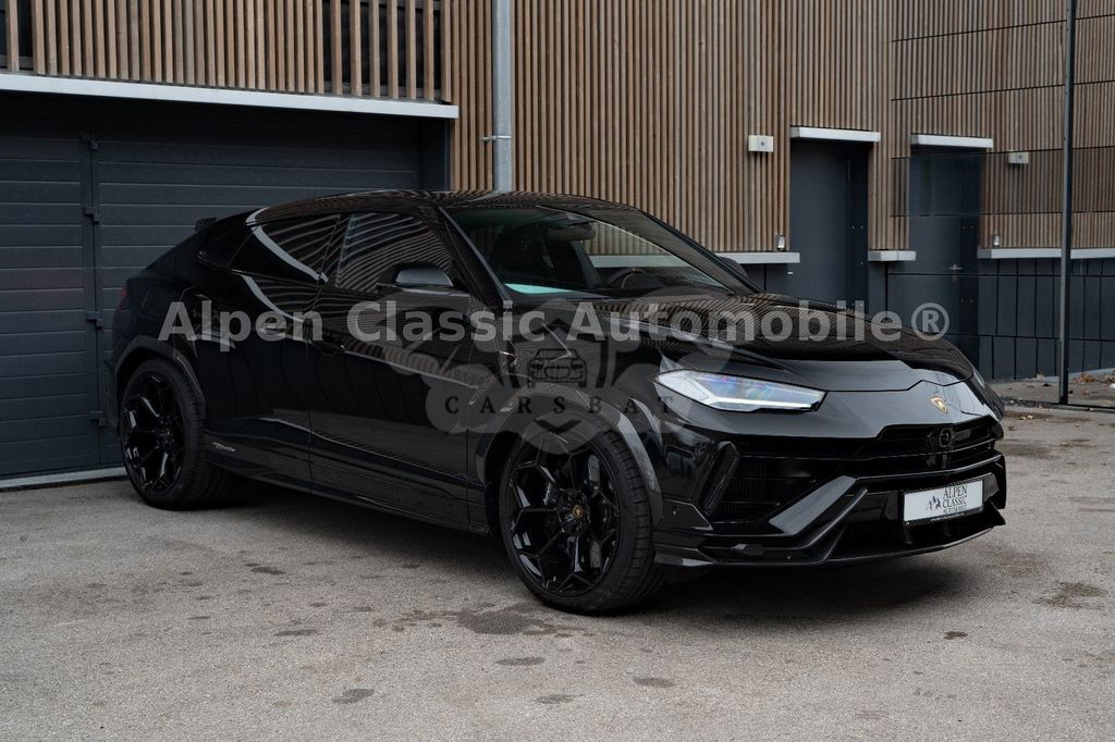 Lamborghini Urus 2023