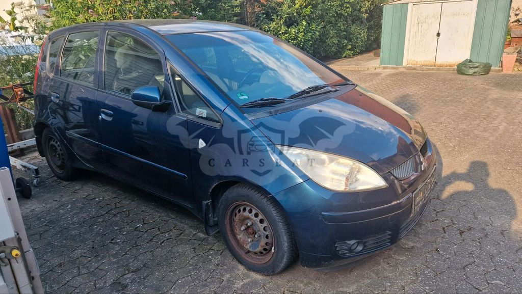 Mitsubishi Colt 2004