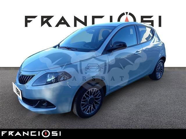 Lancia Ypsilon 2023