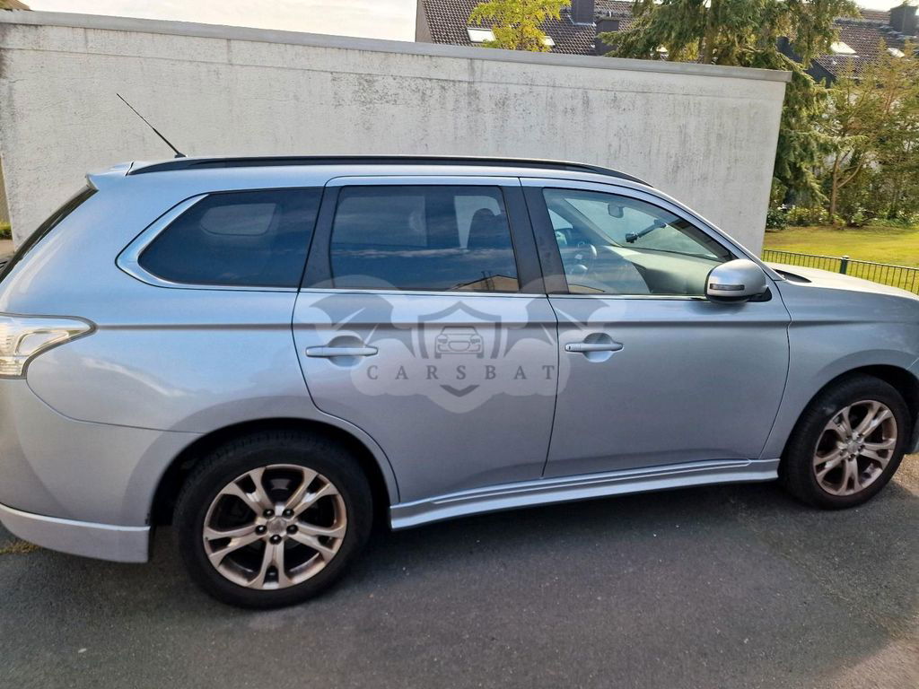 Mitsubishi Outlander 2013