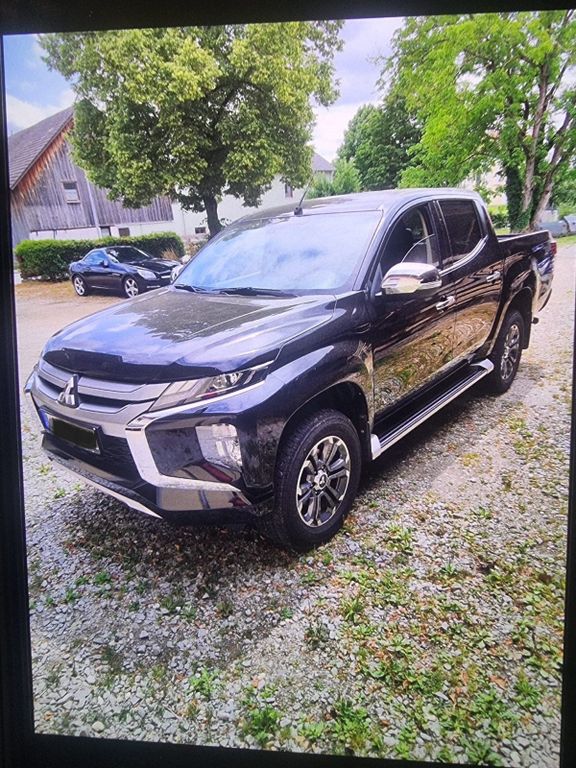 Mitsubishi L200 2022