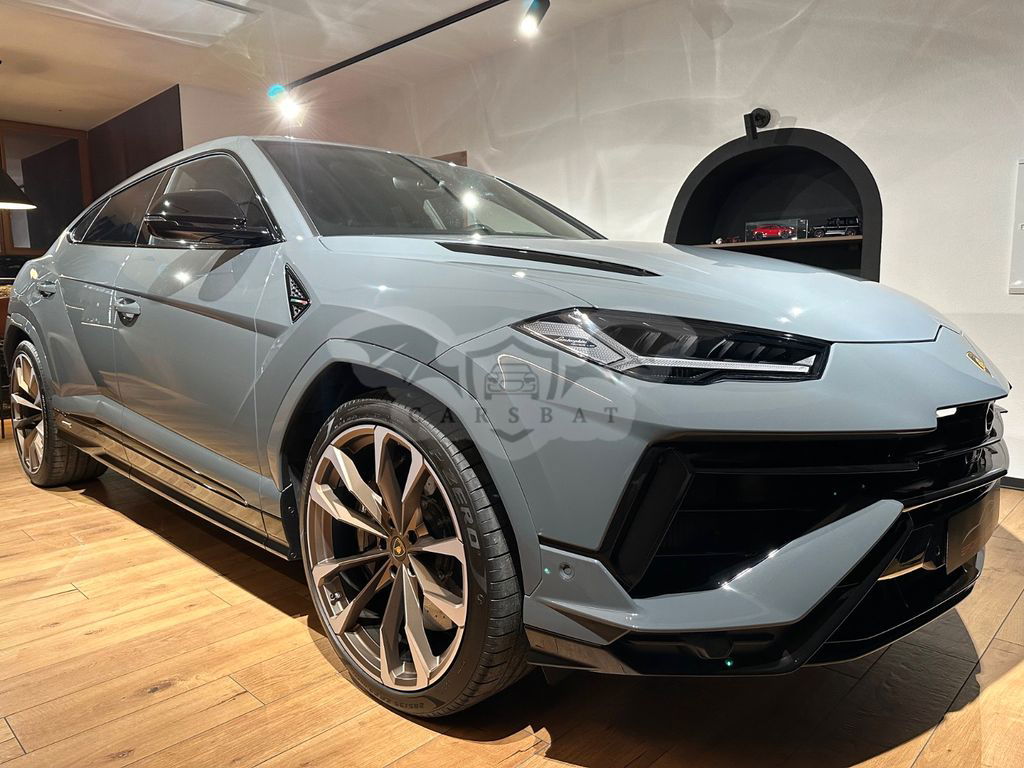 Lamborghini Urus 2024