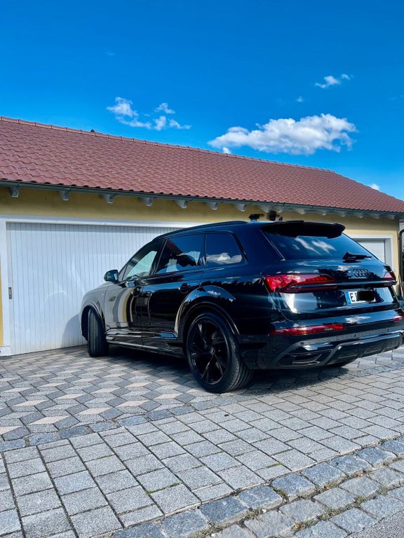 Audi Q7 2022