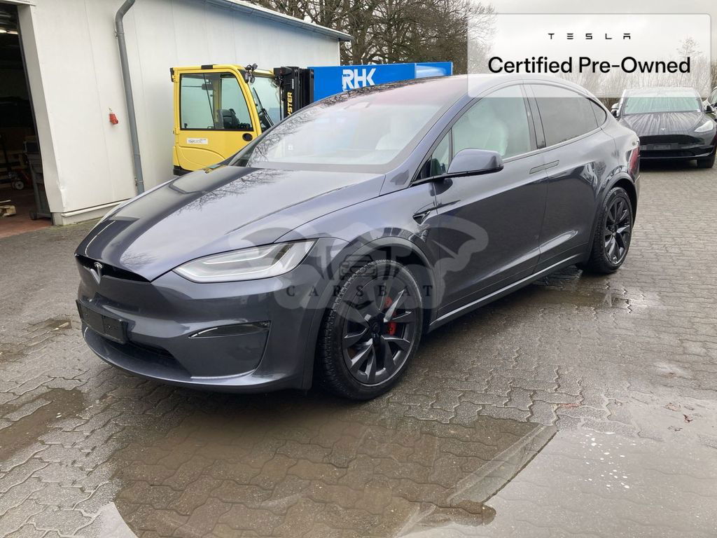 Tesla Model X 2023