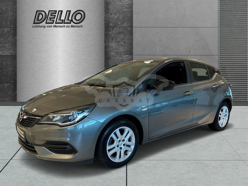 Opel Astra 2021