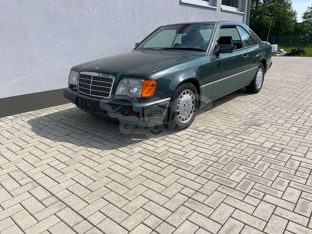 Mercedes-Benz CE 300 1989