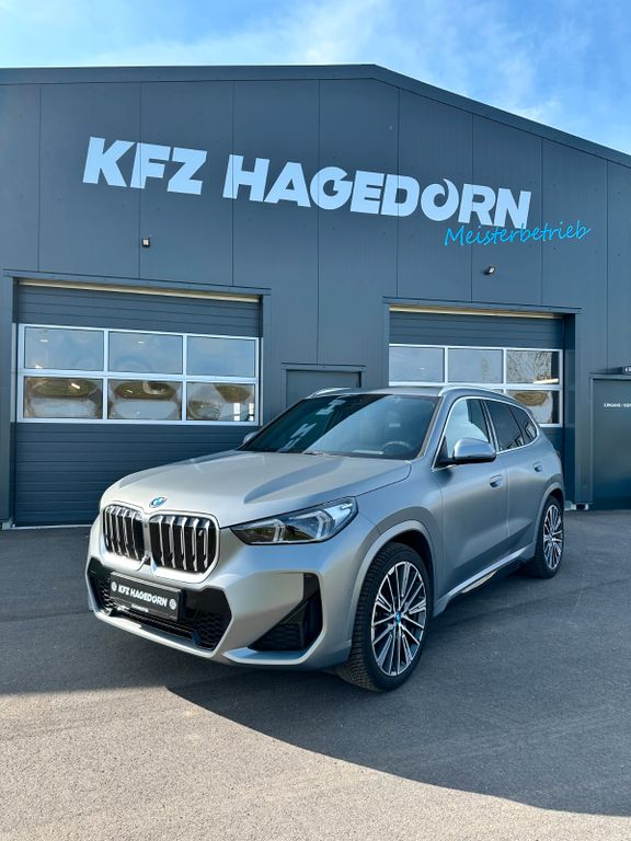 BMW iX1 2023