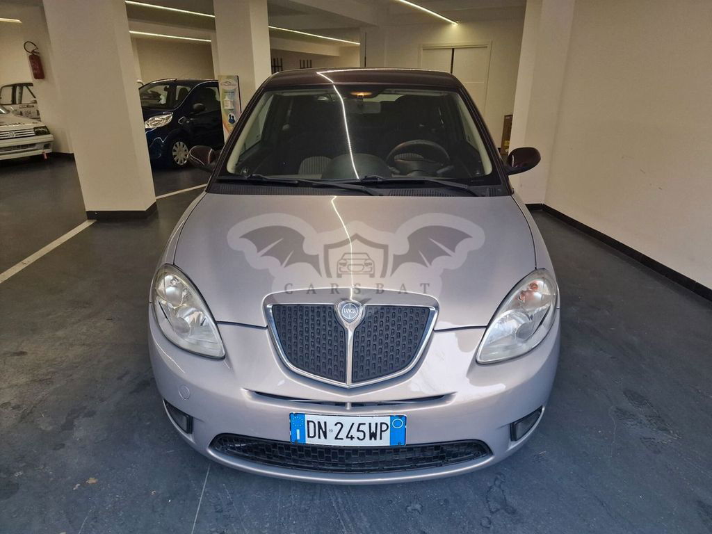 Lancia Ypsilon 2008