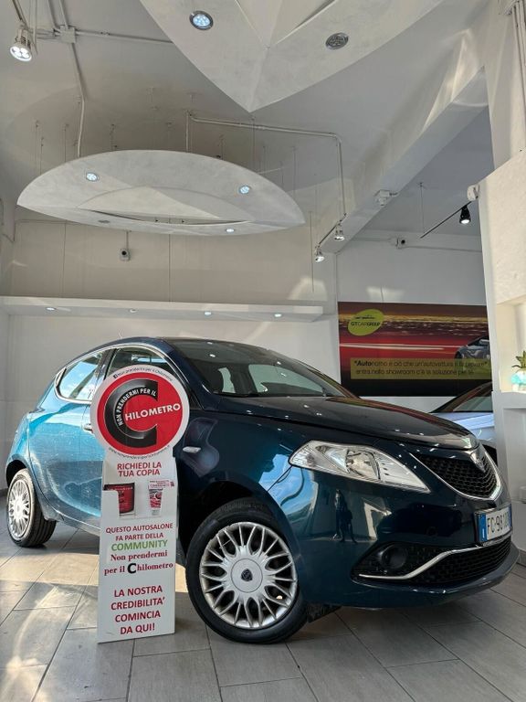 Lancia Ypsilon 2016