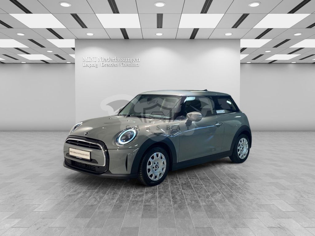 Mini One 2022