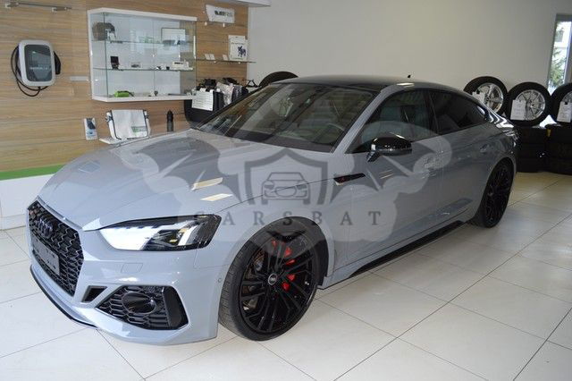 Audi RS5 2021