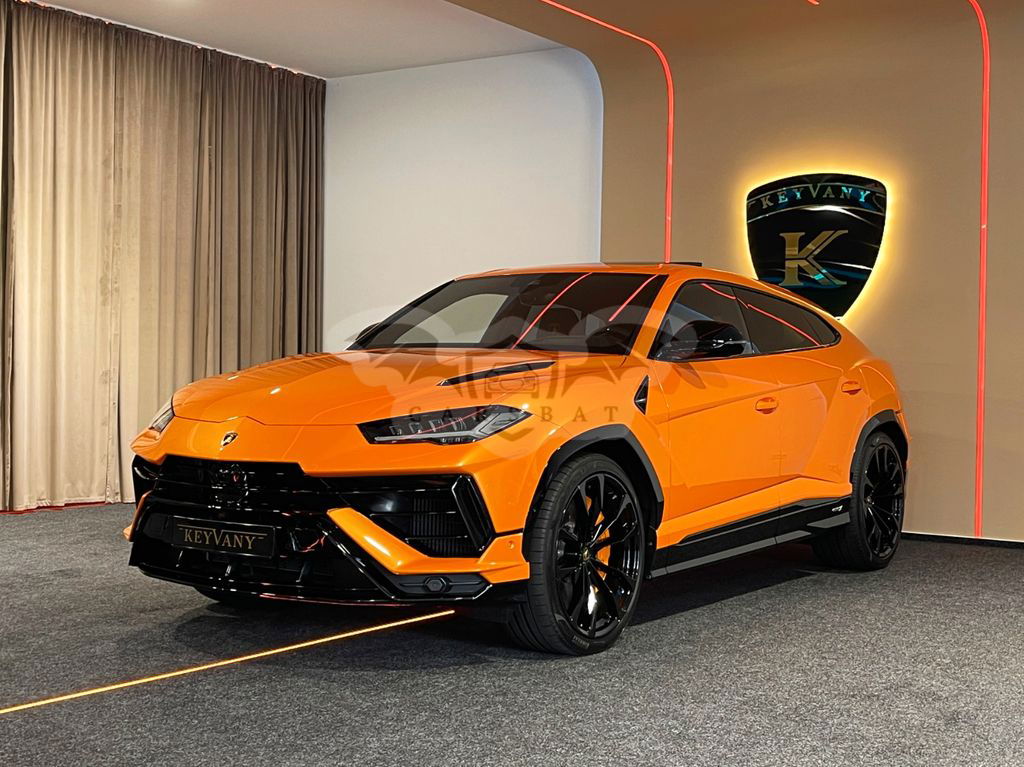 Lamborghini Urus 2024